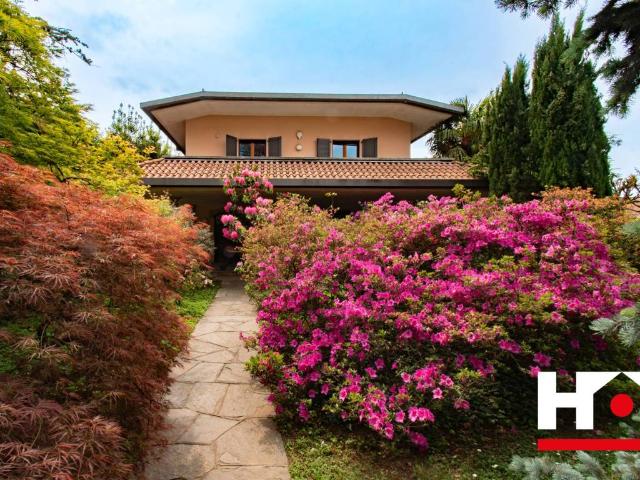 Villa in vendita a Desio MB