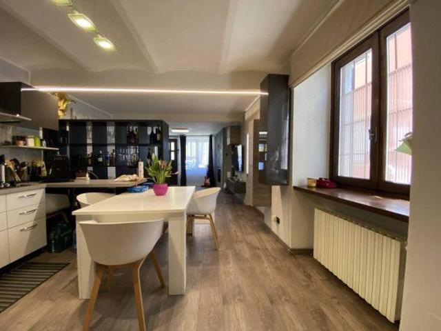 Villa in vendita a Diano D'Alba