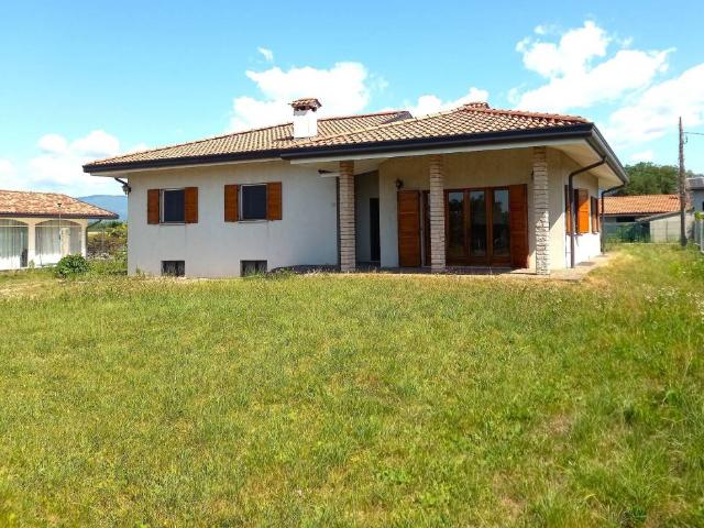 Villa in vendita a Dignano UD