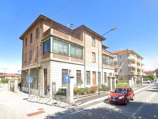 Villa in vendita a Dronero CN