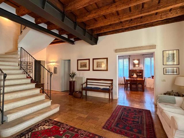 Villa in vendita a Due Carrare PD