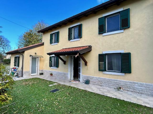 Villa in vendita a Duino Aurisina TS