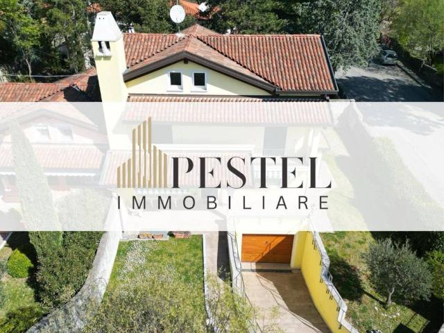 Villa in vendita a Duino Aurisina TS