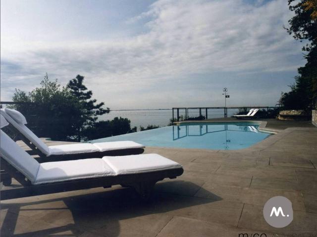 Villa in vendita a Duino Aurisina TS