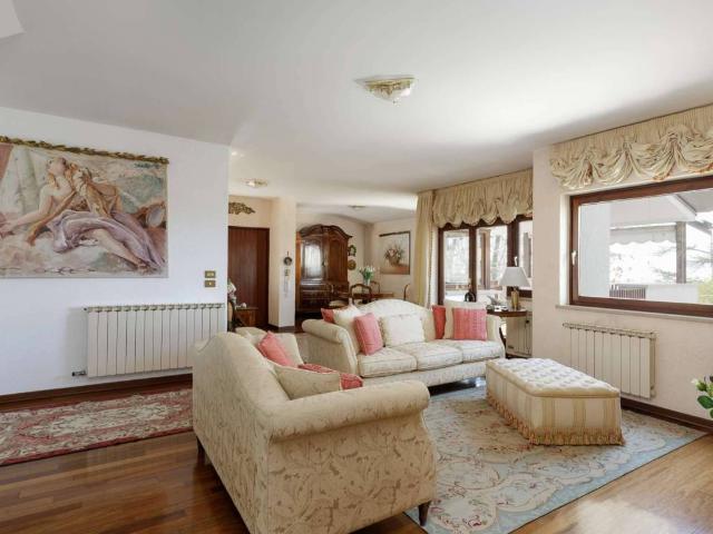 Villa in vendita a Duino Aurisina TS