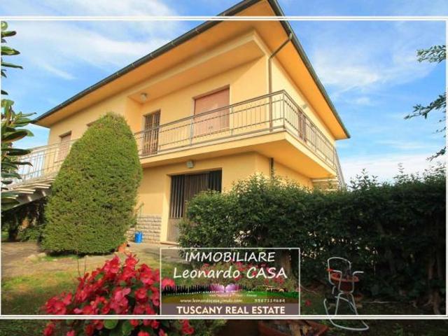 Villa in vendita a Empoli 250 mq Rif: 1364405
