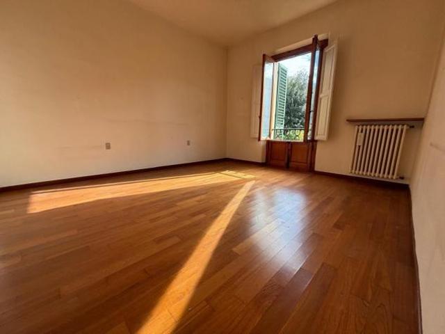 Villa in vendita a Empoli 270 mq Rif: 1369702