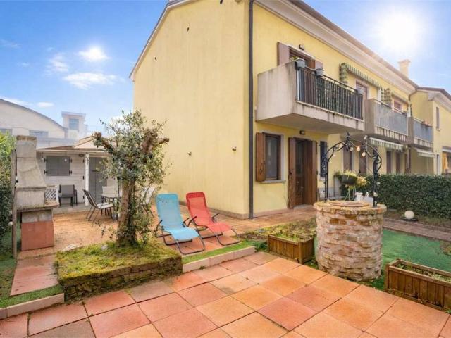 Villa in vendita a Eraclea VE