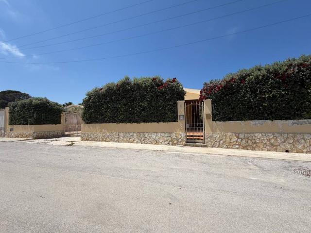 Villa in vendita a Erice TP