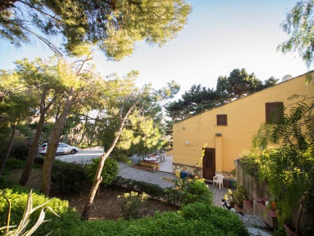 Villa in vendita a Erice TP