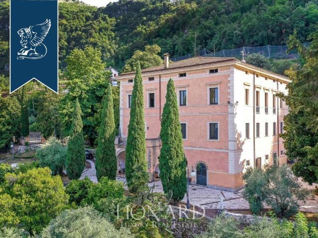 Villa in vendita a Esperia FR