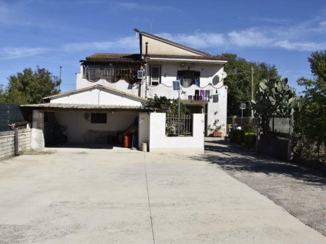 Villa in vendita a Esperia FR