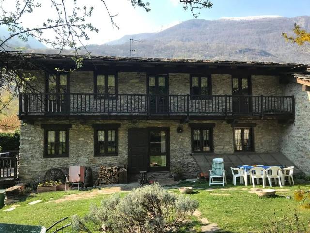 Villa in vendita a Exilles TO