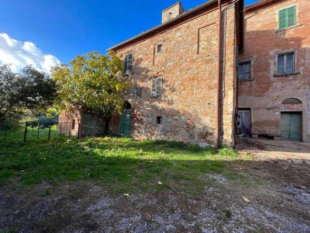 Villa in vendita a Foiano della Chiana AR