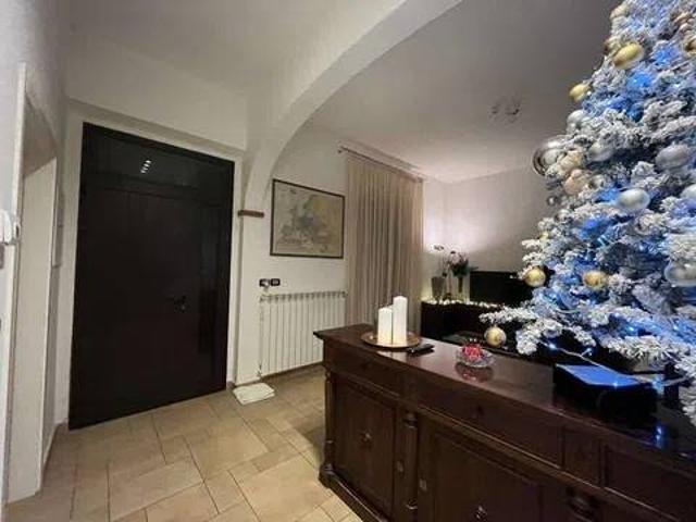 Villa in vendita a Foiano della Chiana AR