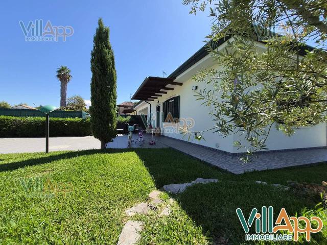 Villa in vendita a Fondi, Salto di Fondi