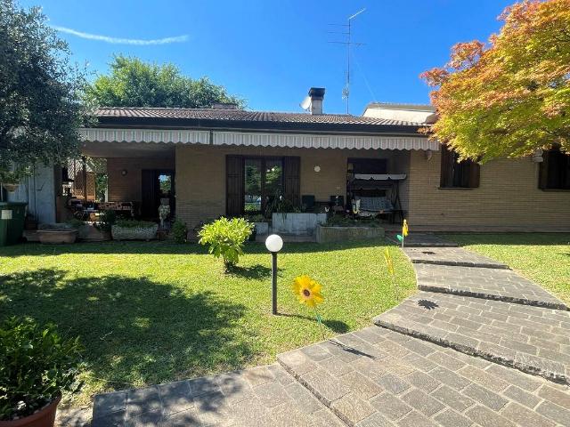 Villa in vendita a Fontanafredda