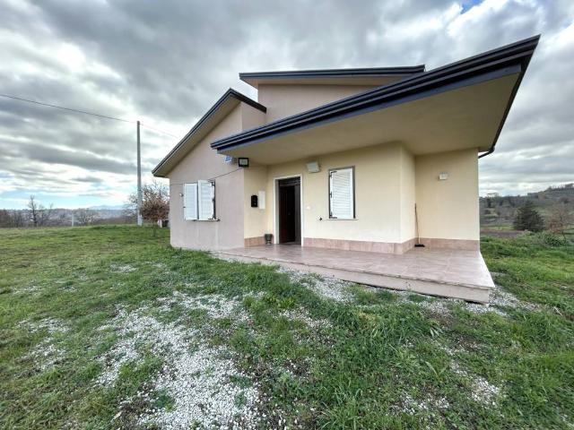 Villa in vendita a Fontanarosa AV