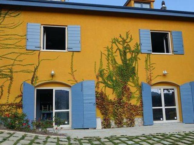 Villa in vendita a Fontanile AT