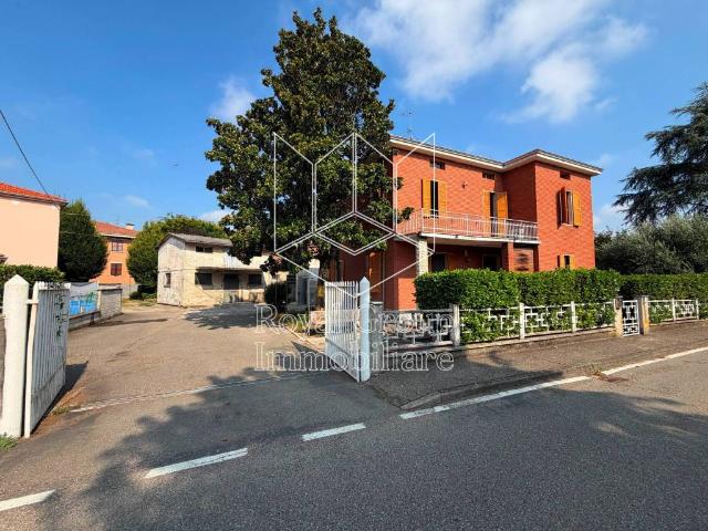 Villa in vendita a Fontevivo PR