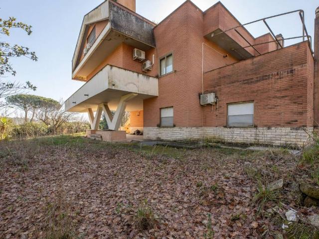Villa in vendita a Fonte Nuova RM