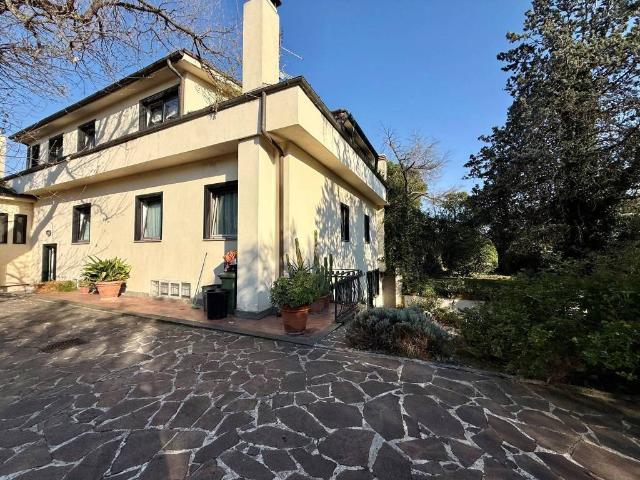 Villa in vendita a Fonte Nuova RM
