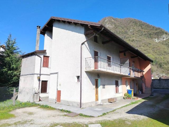 Villa in vendita a Fonzaso BL