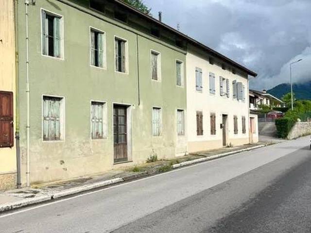 Villa in vendita a Fonzaso BL