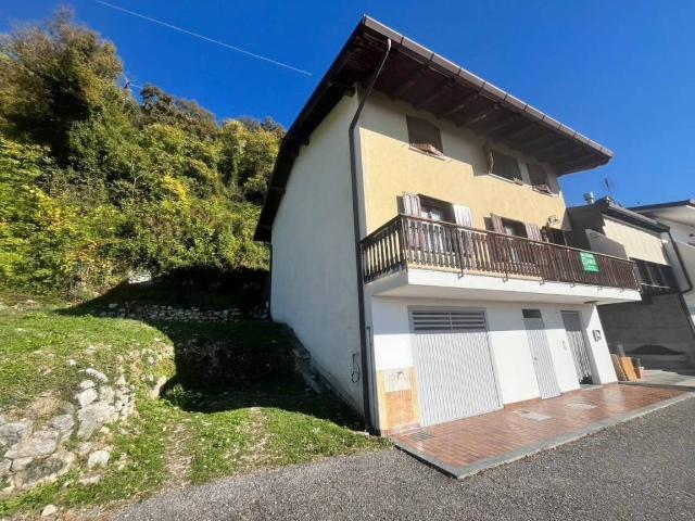 Villa in vendita a Forgaria nel Friuli UD