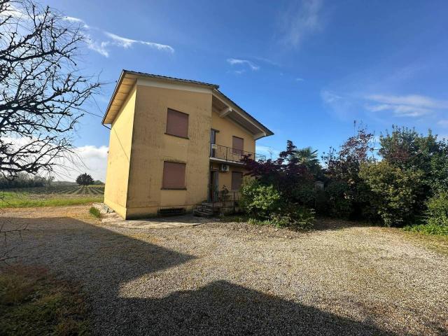 Villa in vendita a Forli'