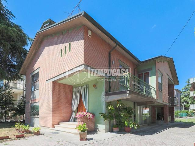 Villa in vendita a Forli'