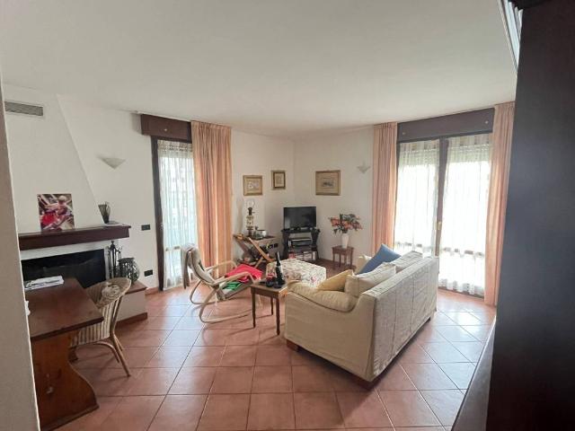 Villa in vendita a Forlì FC
