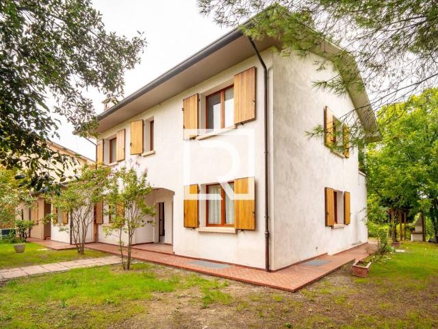 Villa in vendita a Forlì FC