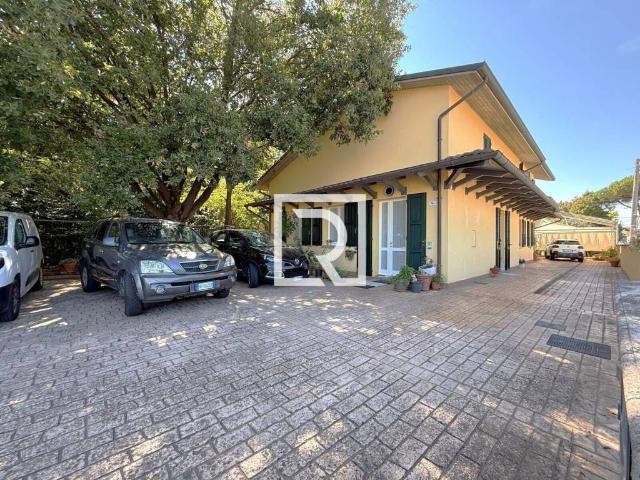 Villa in vendita a Forlì FC
