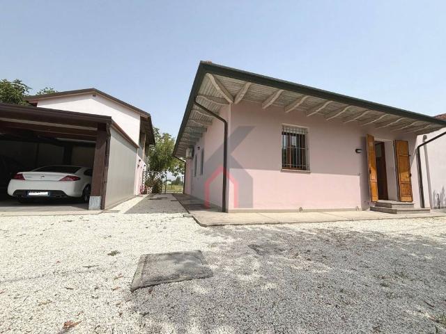 Villa in vendita a Forlì FC