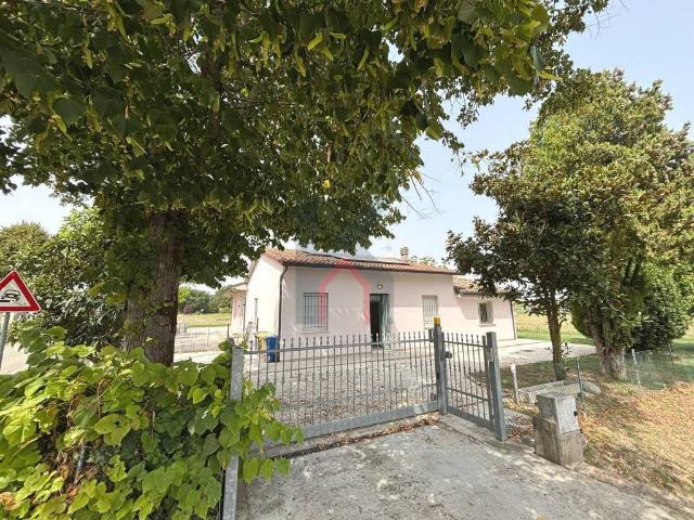 Villa in vendita a Forlì FC
