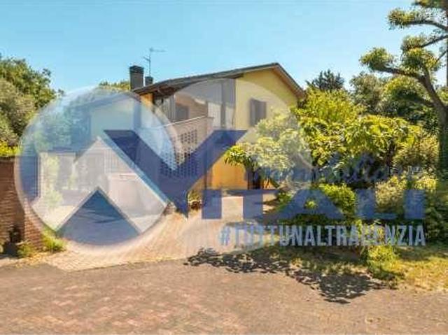 Villa in vendita a Forlì FC
