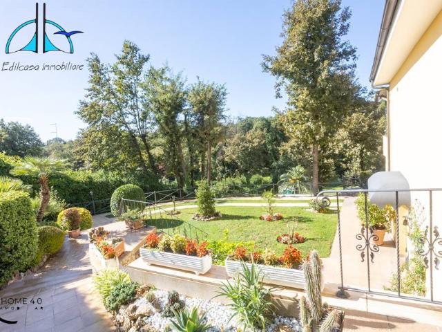 Villa in vendita a Formello