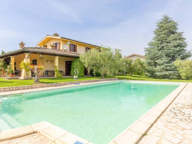 Villa in vendita a Formello RM