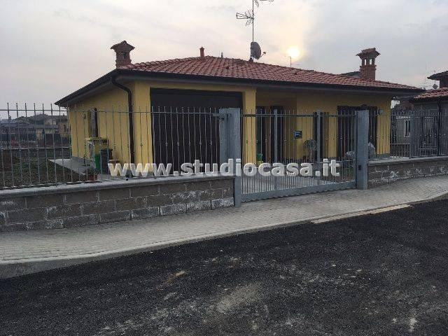 Villa in vendita a Formigara CR