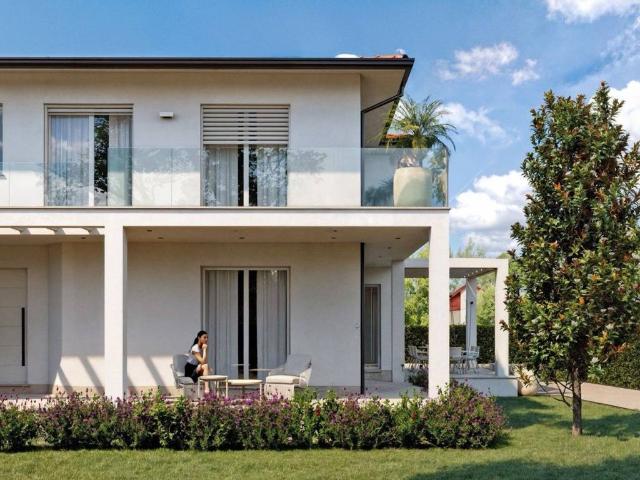 Villa in vendita a Forte dei Marmi LU