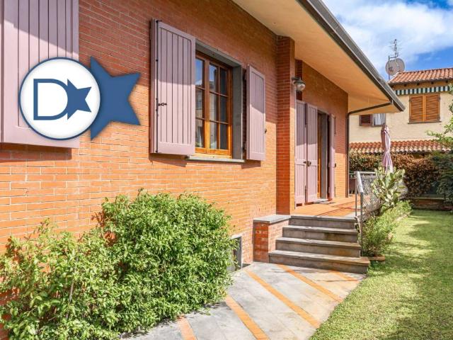 Villa in vendita a Forte dei Marmi LU