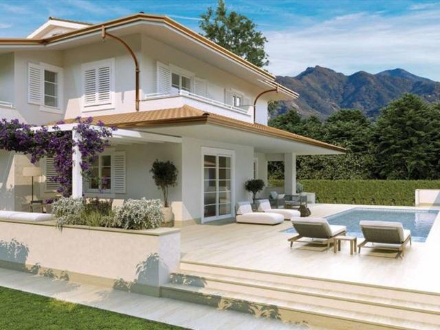 Villa in vendita a Forte dei Marmi LU
