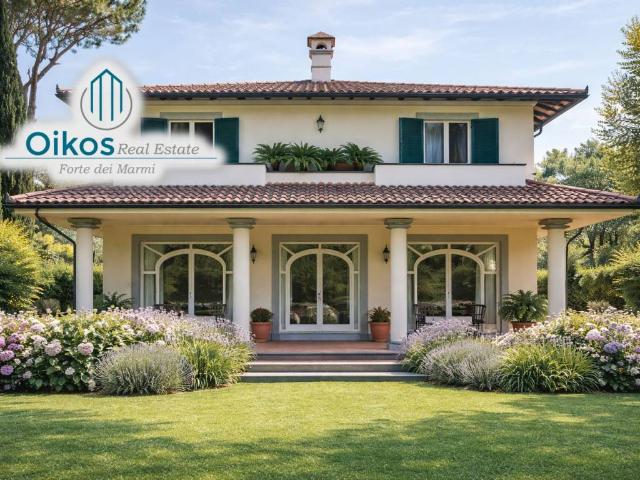 Villa in vendita a Forte dei Marmi LU