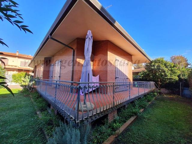 Villa in vendita a Forte dei Marmi LU