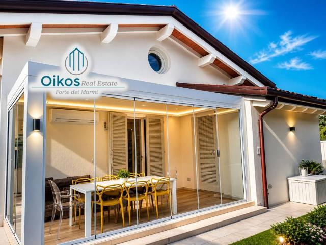 Villa in vendita a Forte dei Marmi LU