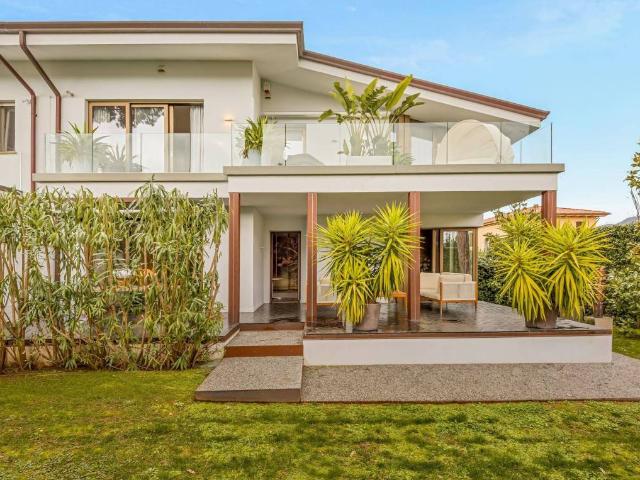 Villa in vendita a Forte dei Marmi LU