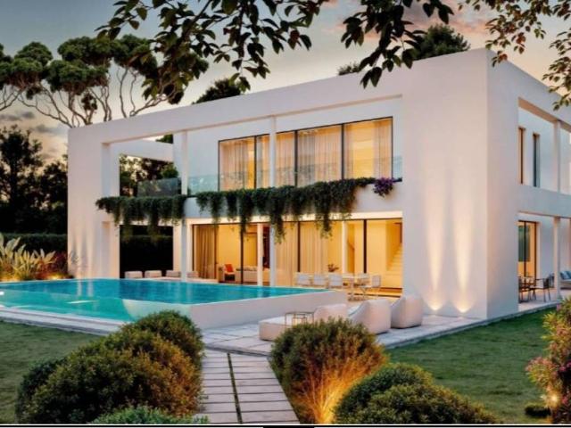 Villa in vendita a Forte dei Marmi LU