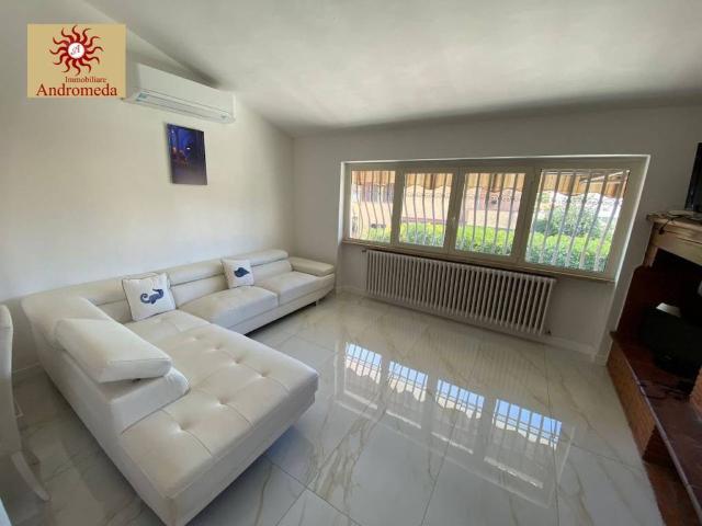 Villa in vendita a Forte dei Marmi LU