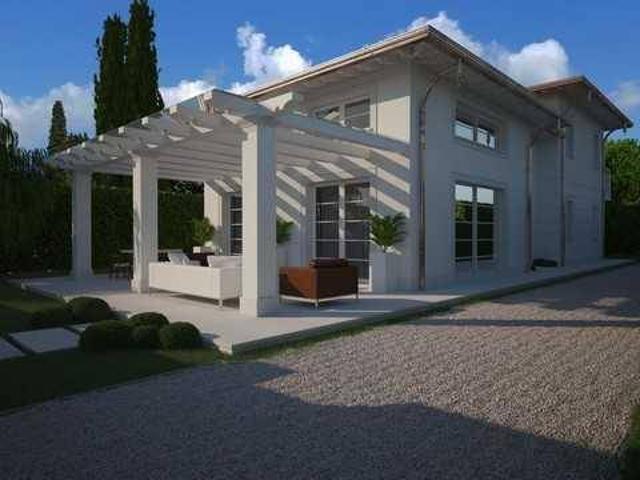 Villa in vendita a Forte dei Marmi LU